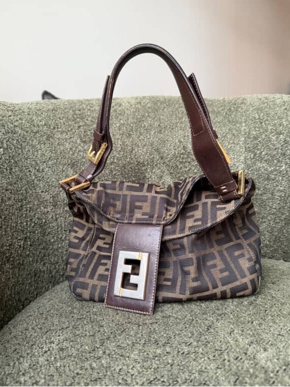 Fendi Zucca Ff Baguette - Brown Shoulder bag
